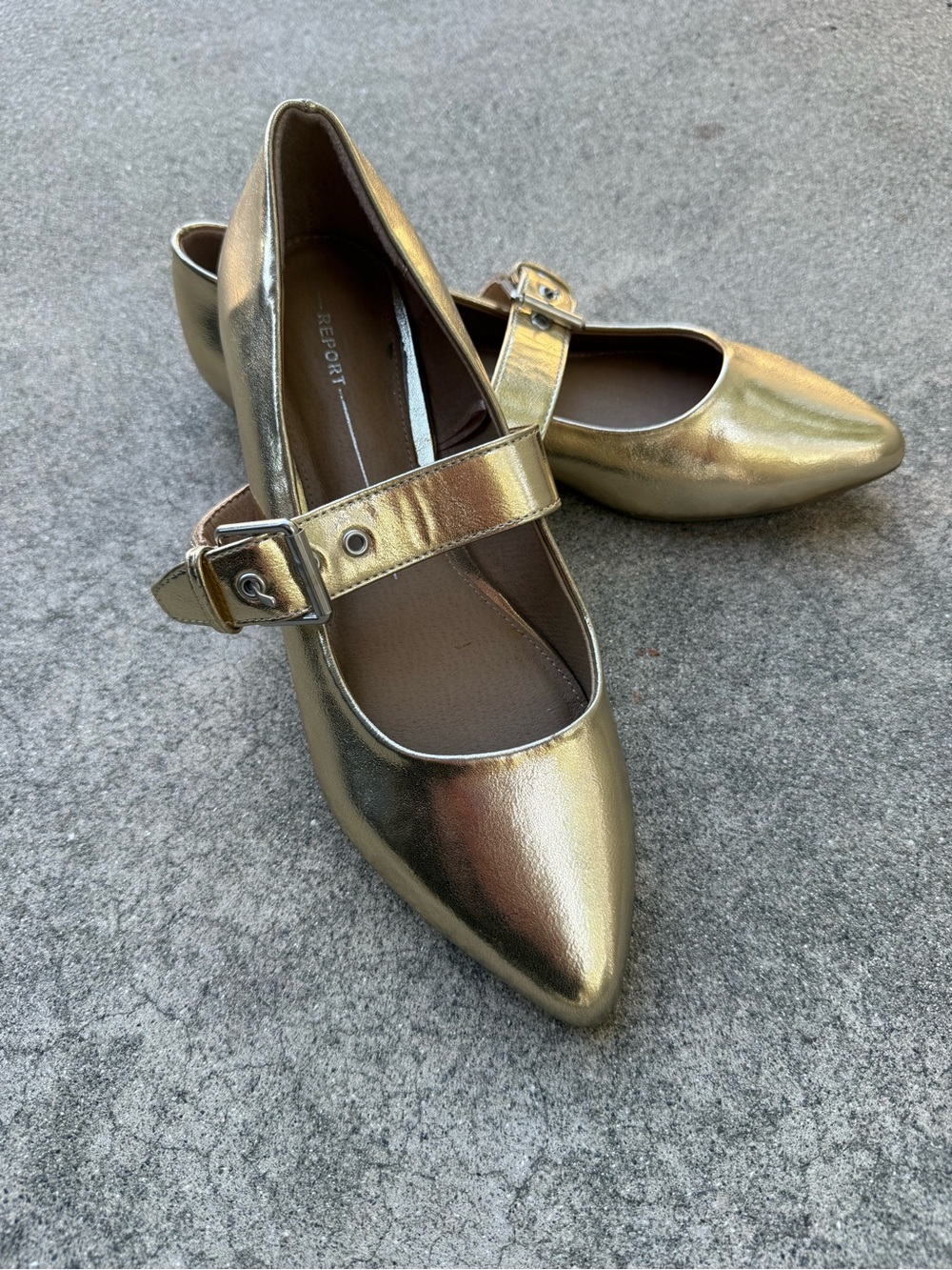 Report Golden Metallic Mary Jane Ballet Pointed Toe Buckle Strap Statement Flats - Picture 4 of 7